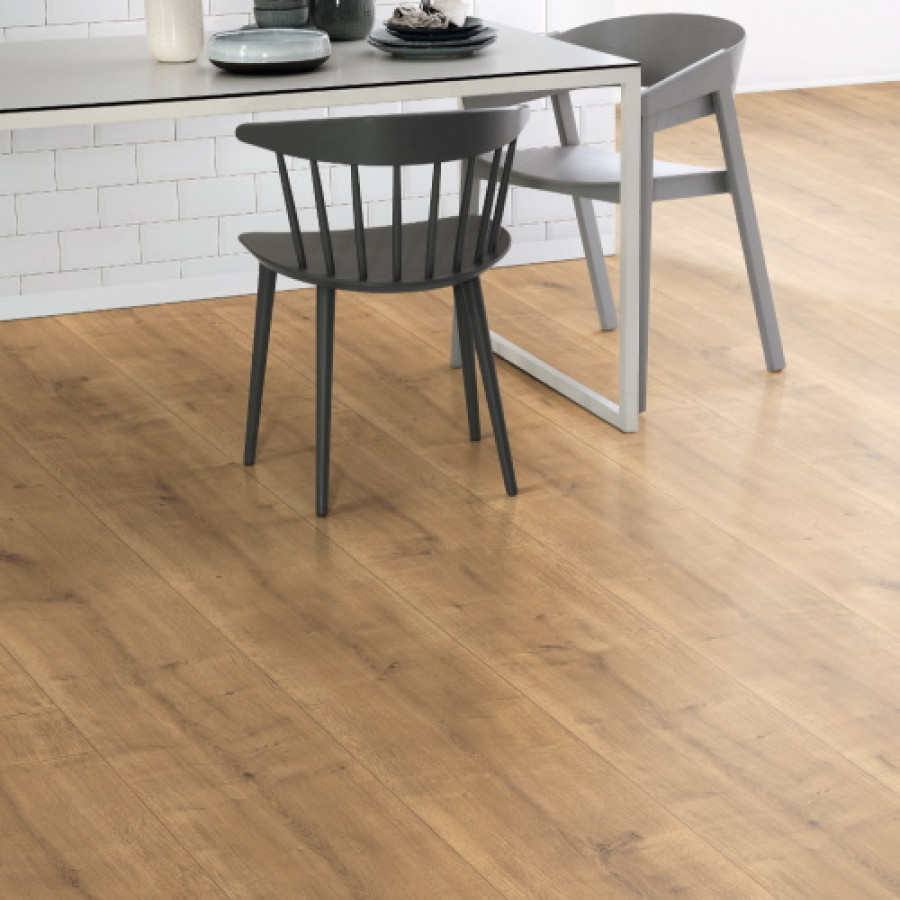 Kingsize Дуб Гамільтон 2733, 8.32 Ламінат EGGER Kingsize EL 2733 Дуб